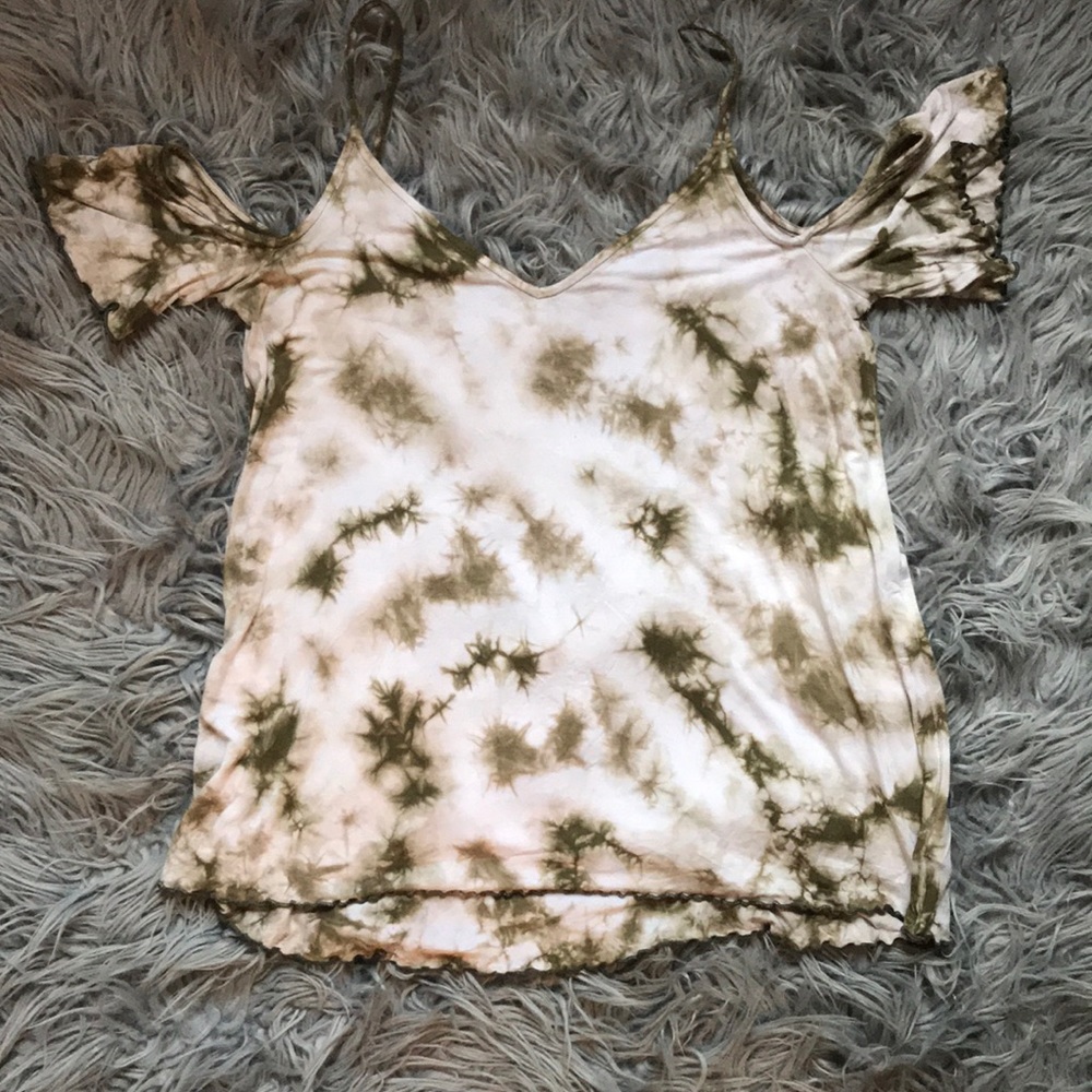 American Eagle shirt